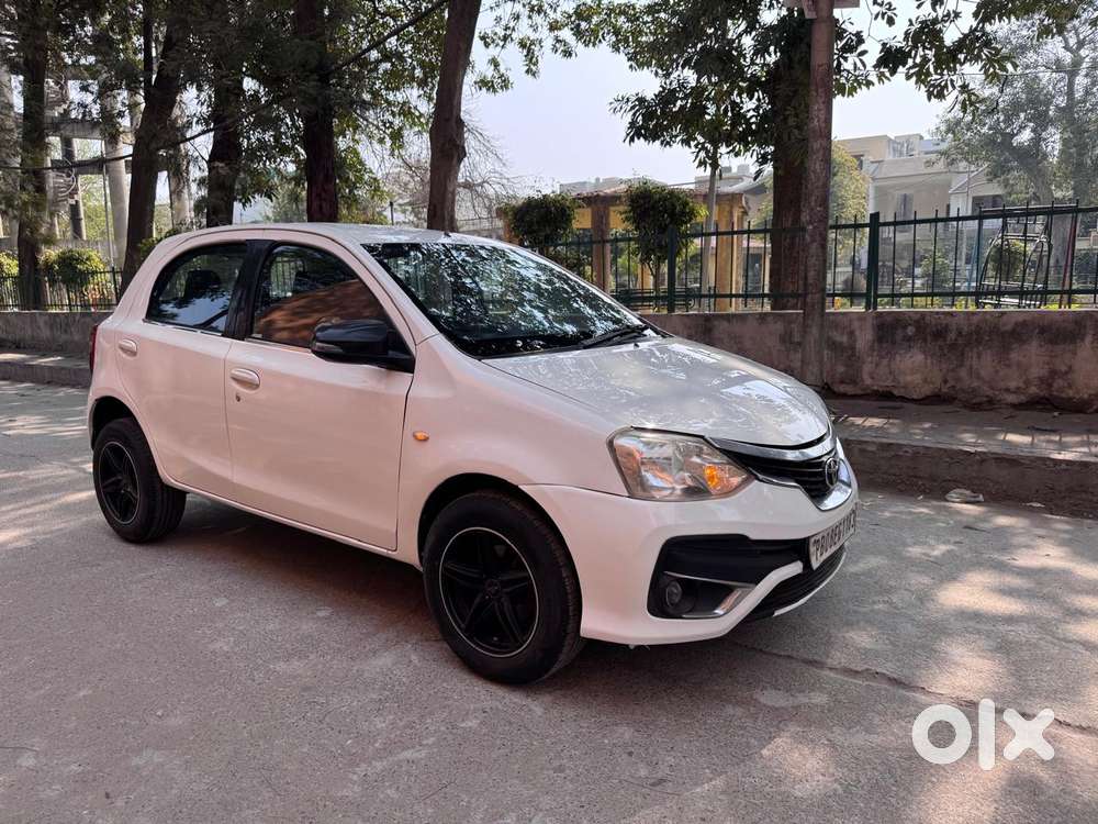 Toyota Etios Liva Gd, 2013, Petrol