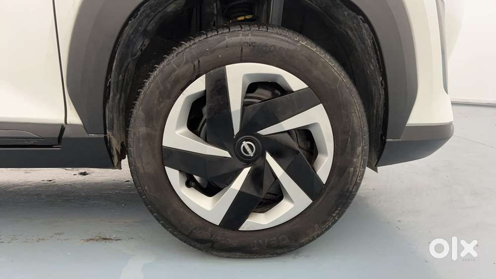 Nissan Magnite 1.0 Xl, 2023, Petrol