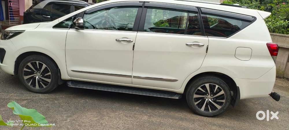Toyota Innova Crysta, Zx 2.4, 7seater, 2021