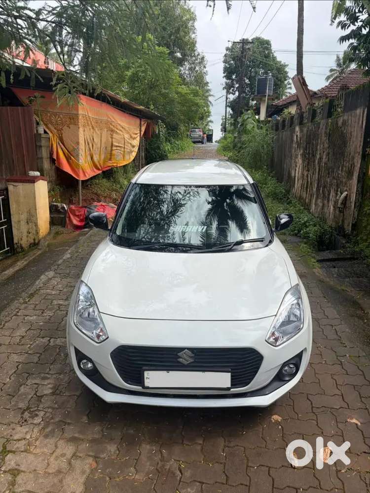 Maruti Suzuki Swift Lxi 2020