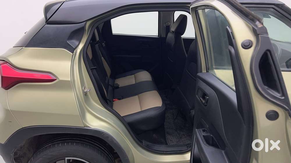 Tata Punch 1.2 Revotron Creative Amt Kaziranga Edition, 2022, Petrol