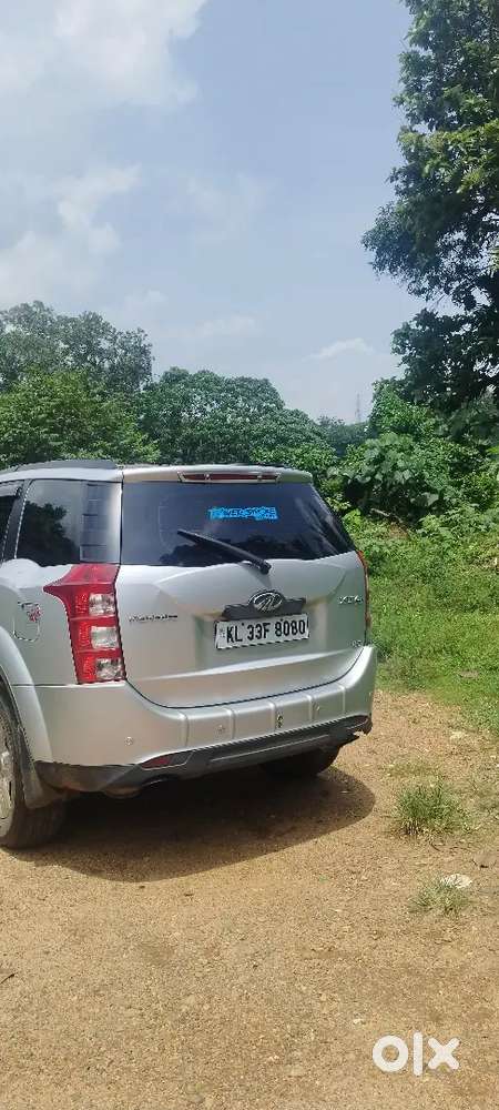 Mahindra Xuv500 2014 Diesel 95000 Km Driven