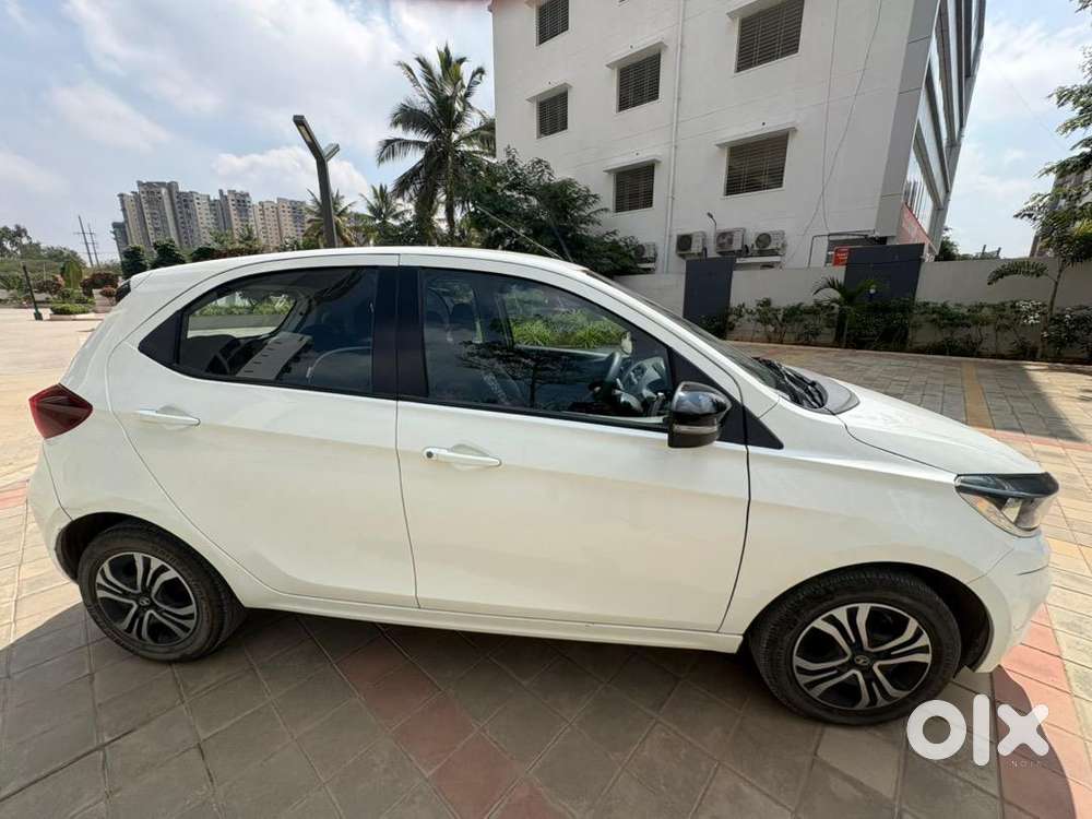 Tata Tiago 2022 Petrol Well Maintained
