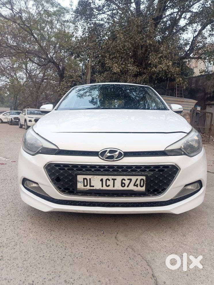 Hyundai Elite I20 Sportz (o) 1.2, 2015, Petrol