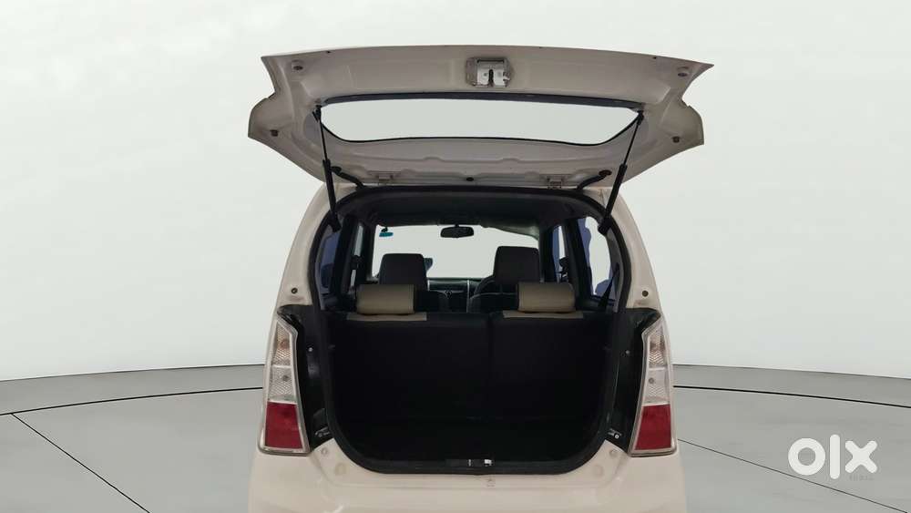 Maruti Suzuki Wagon R Stingray Vxi, 2015, Petrol