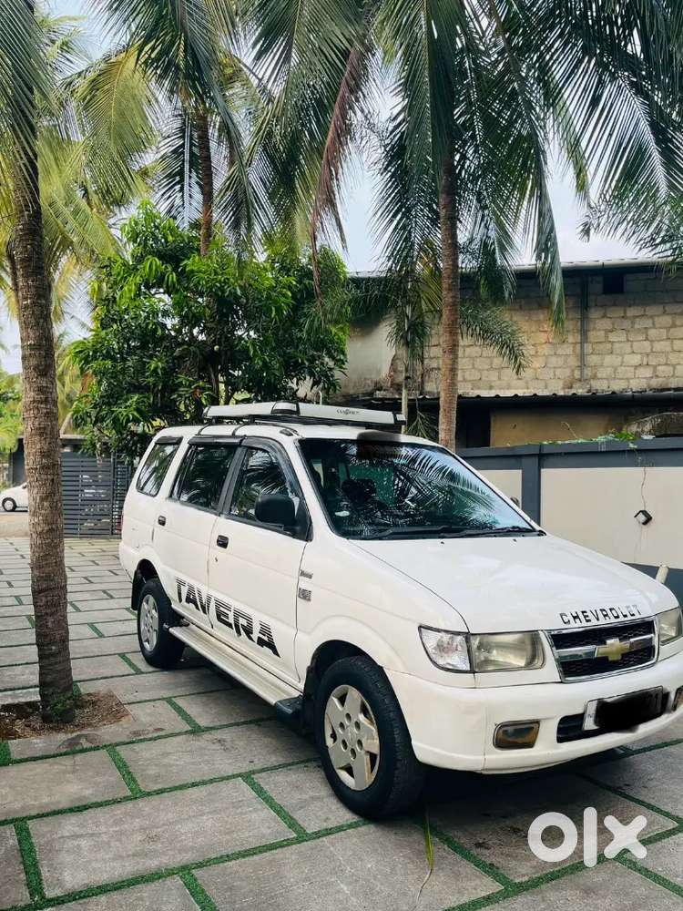 Chevrolet Tavera 2010