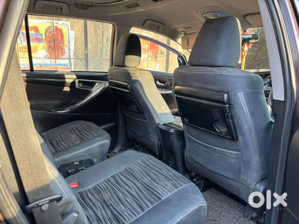 Toyota Innova Crysta