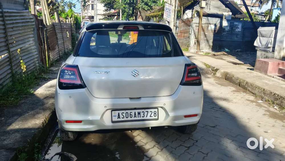 Maruti Suzuki Swift Vxi 2024