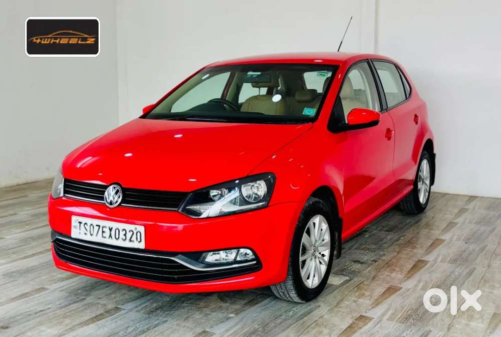 Volkswagen Polo Petrol Highline 1.2l, 2016, Petrol