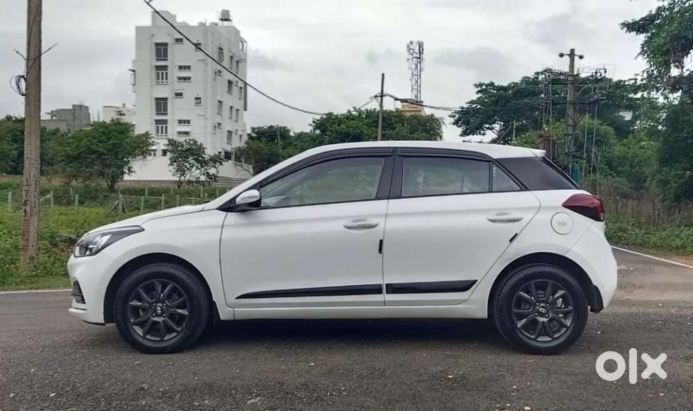 Hyundai Elite I20 Sportz Plus, 2019, Petrol