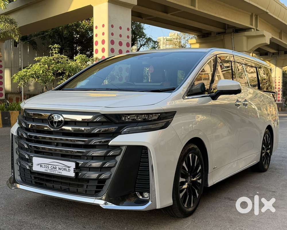 Toyota Vellfire Vip – Executive Lounge, 2024, Petrol