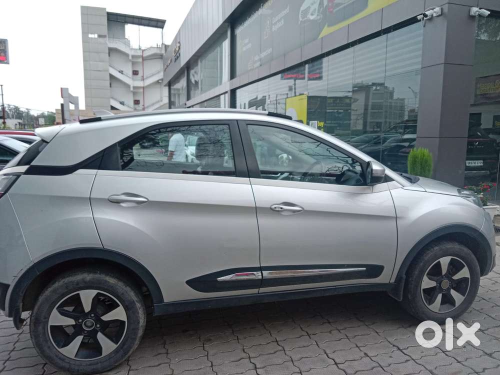 Tata Nexon 1.2 Revotron Xz Plus, 2018, Petrol