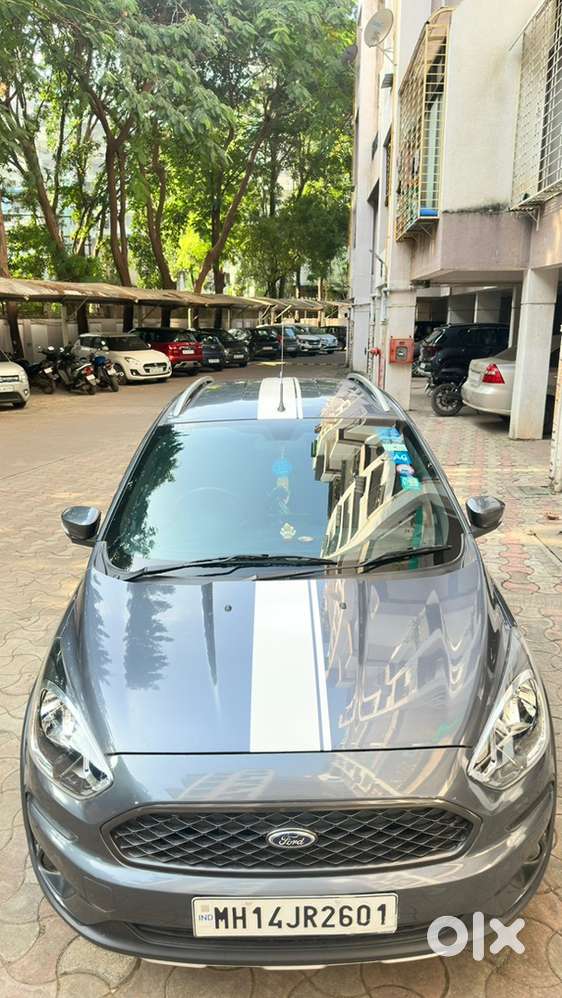 Ford Petrol 2021 Car