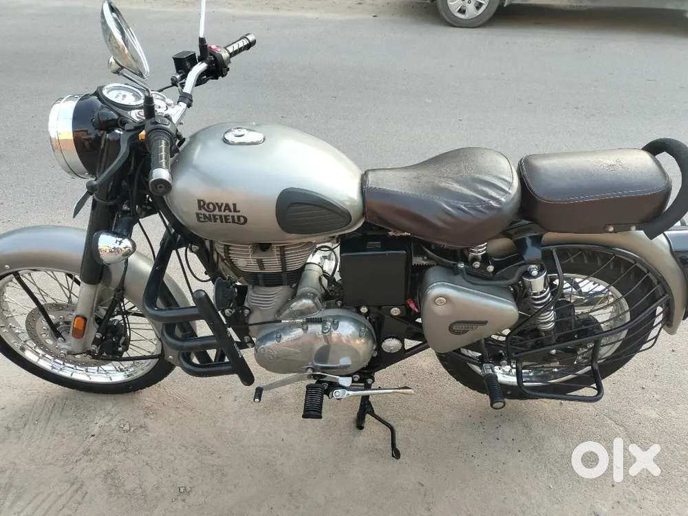 Enfield Classic Gunmetal Royal Enfield Gunmetal Grey Price On Road