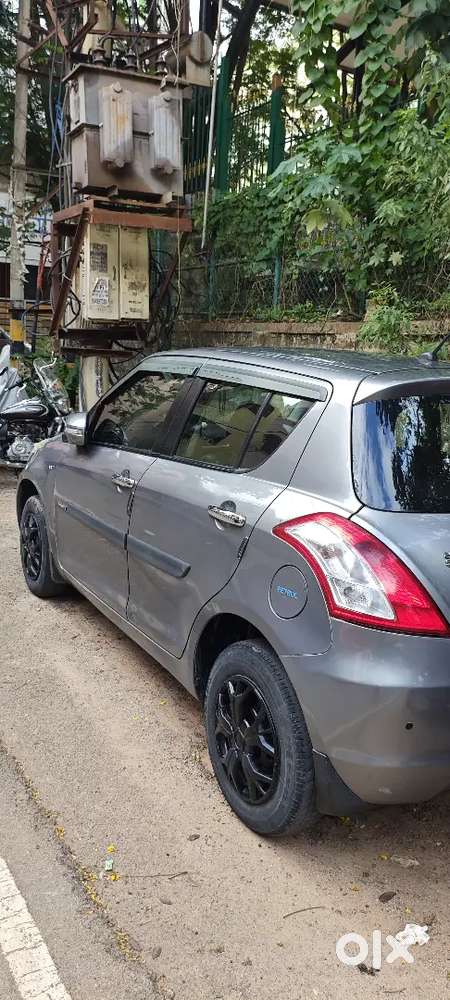 Maruti Suzuki Swift Vxi 2017 (own Car, Not A Dealer )