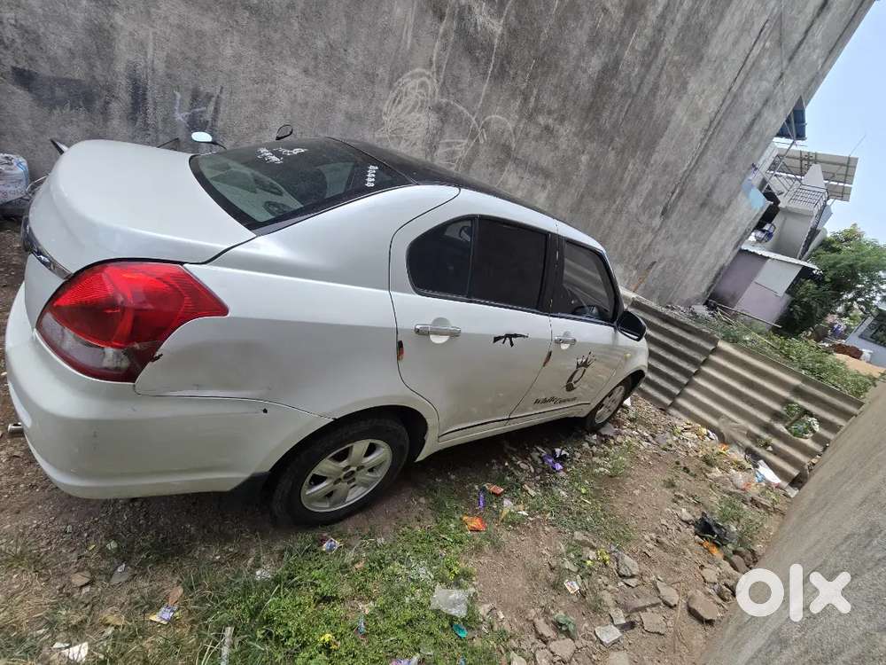 Maruti Suzuki Swift Dzire 2008 Cng & Hybrids 124000 Km Driven