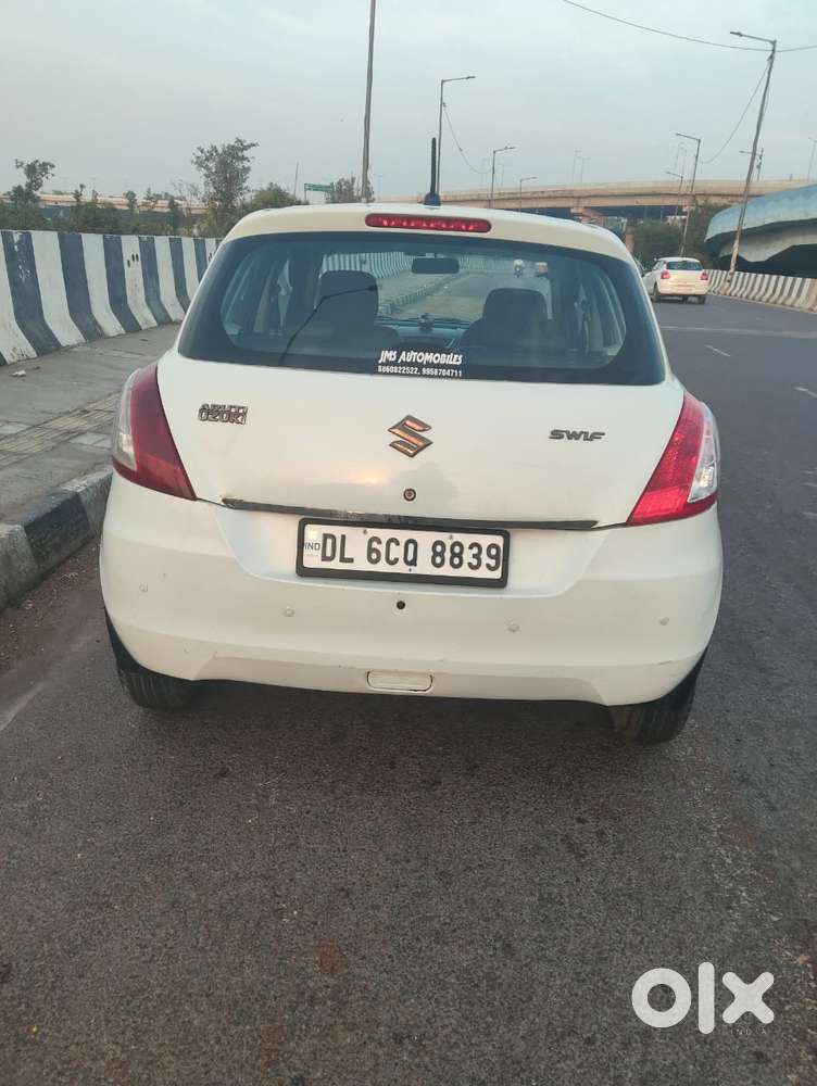 Maruti Suzuki Swift Lxi Optional-o, 2017, Petrol