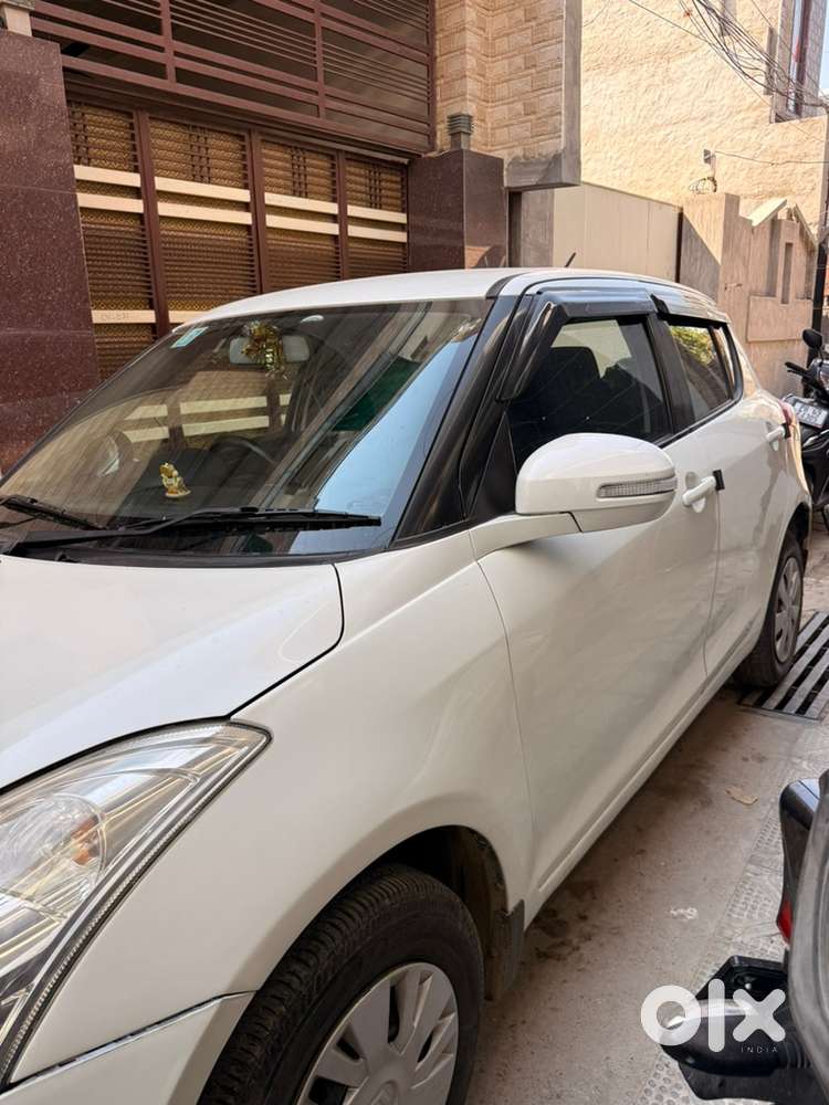 Maruti Suzuki Swift 2012
