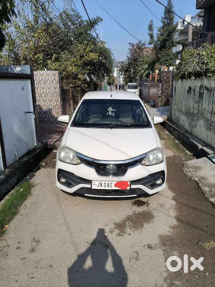 Toyota Etios Liva 2015