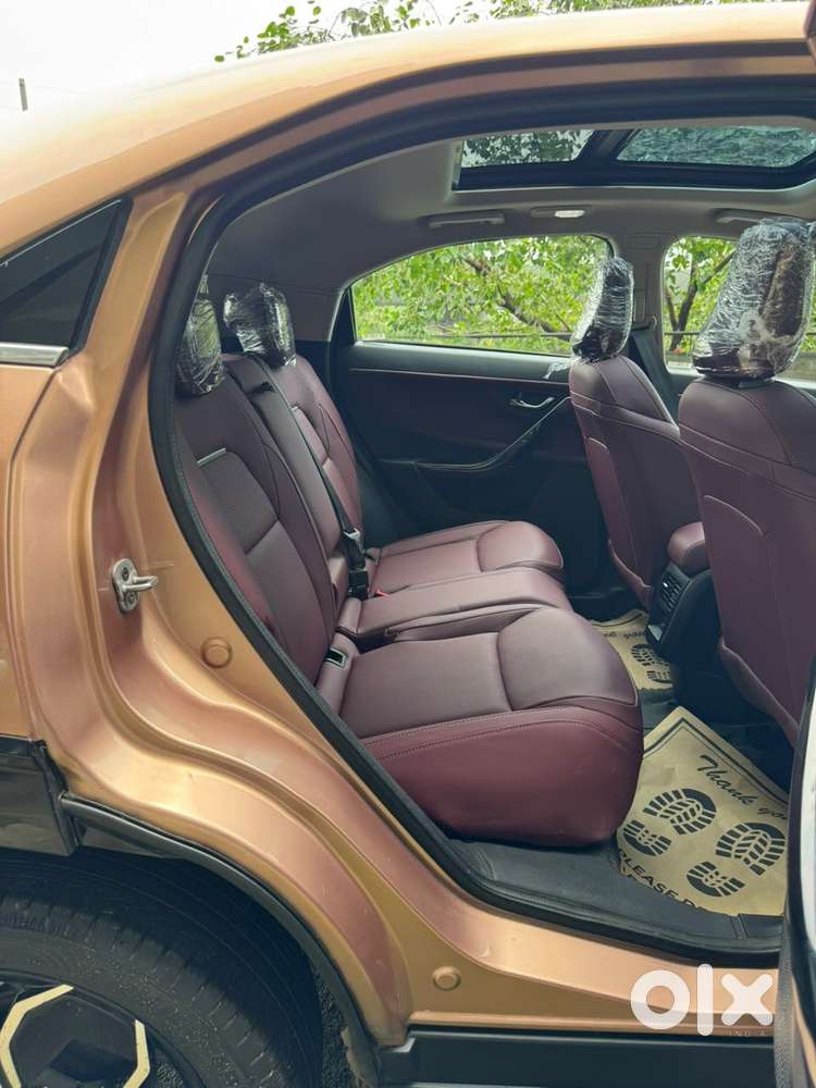 Tata Curvv Accomplished S 1.2 Revotron Petrol 7dca, 2025, Petrol