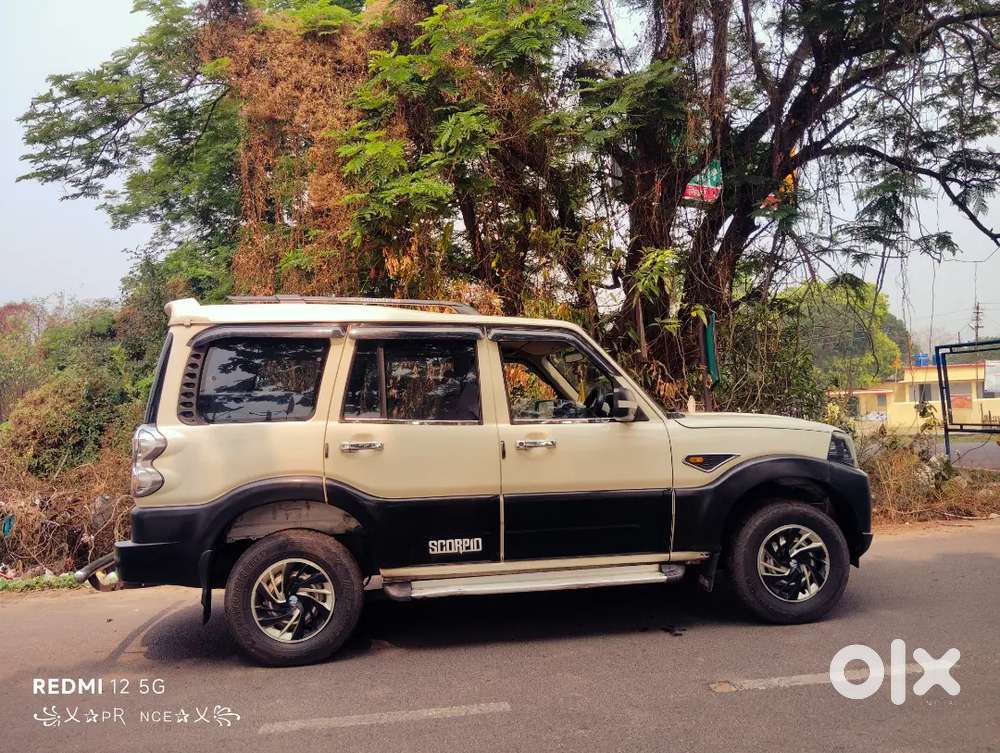 Mahindra Scorpio 2.5 Diesel 2016