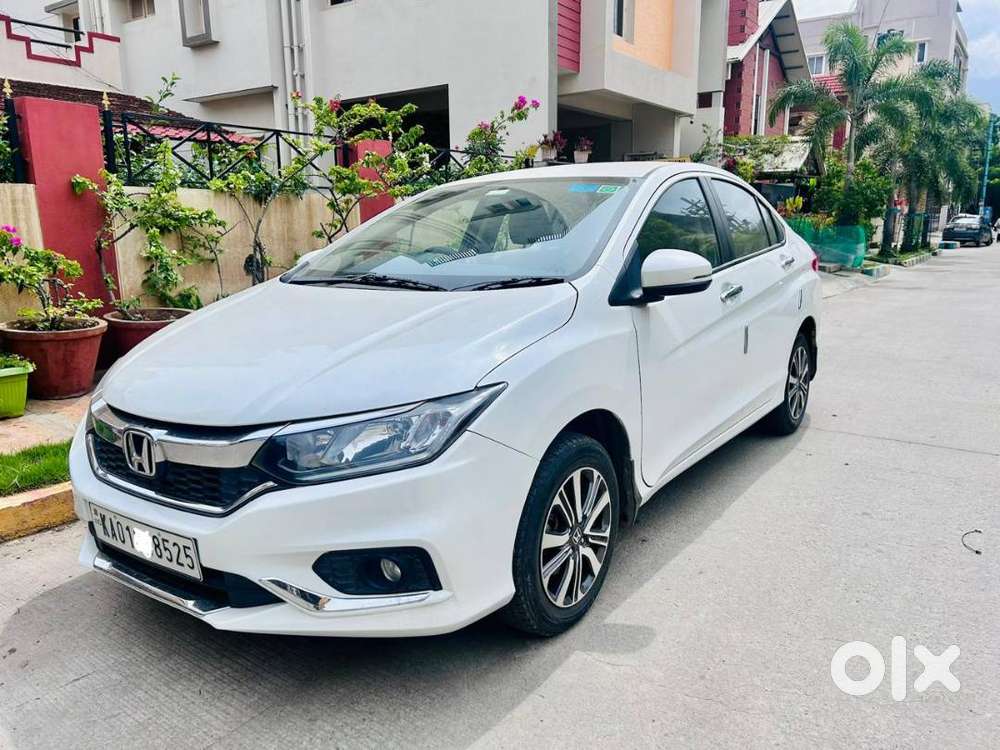 Immaculate 2022 Honda City 4th Gen V Petrol | Single Owner | 43k Kms |