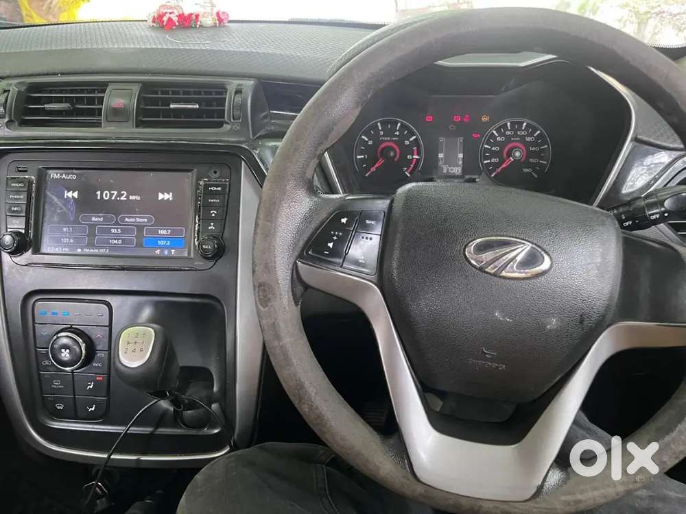 Mahindra Kuv 100 2018 Petrol Car