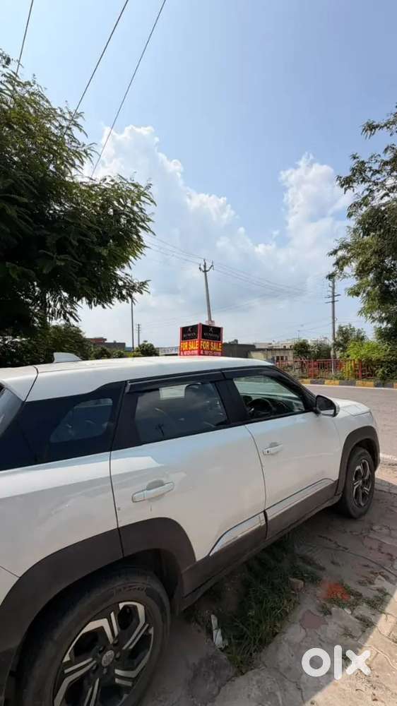 Maruti Brezza Vxi 2023