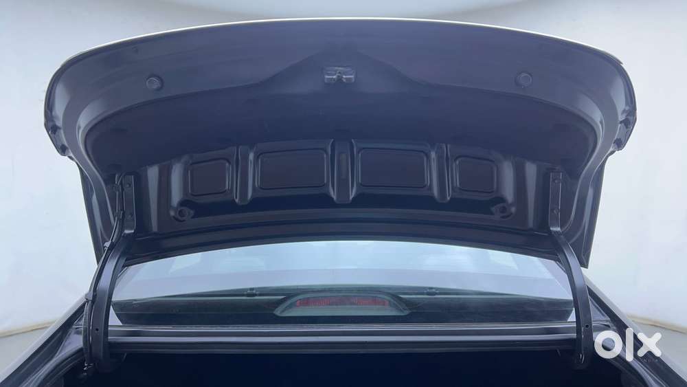 Hyundai Verna 1.0 Sx (o) Turbo Gdi Dct, 2022, Petrol