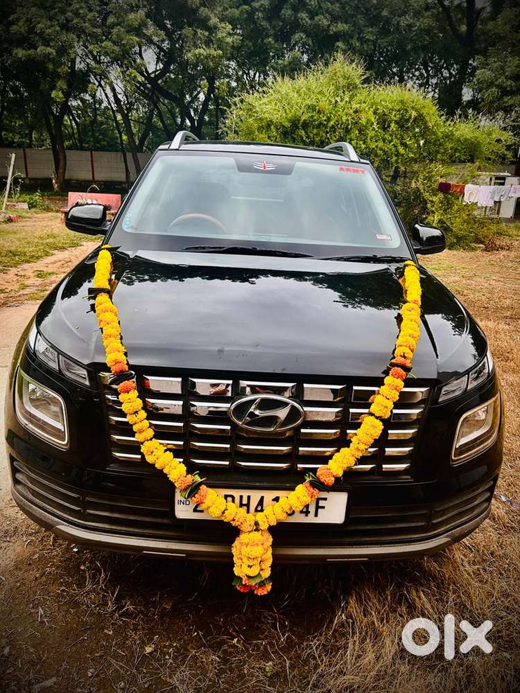Hyundai Venue Petrol 2023