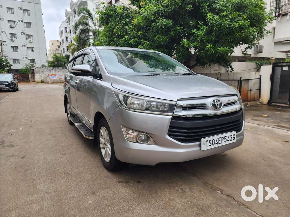 Toyota Innova Crysta G 8 Str, 2016, Diesel