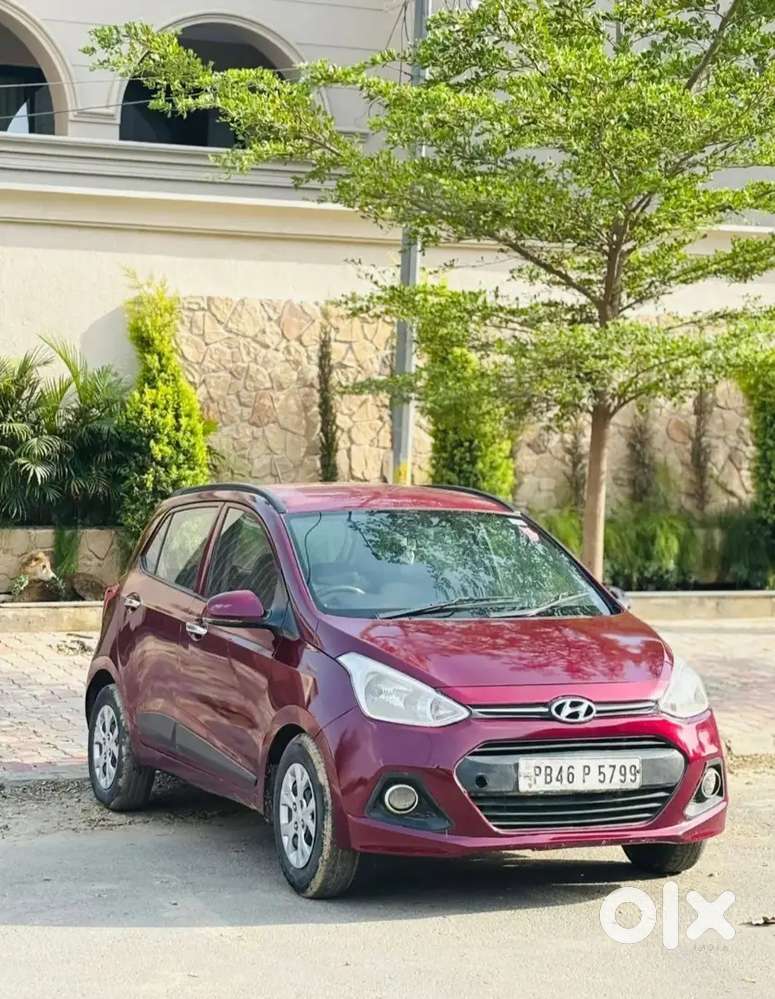 Hyundai Grand I10 Magna 2013 Car