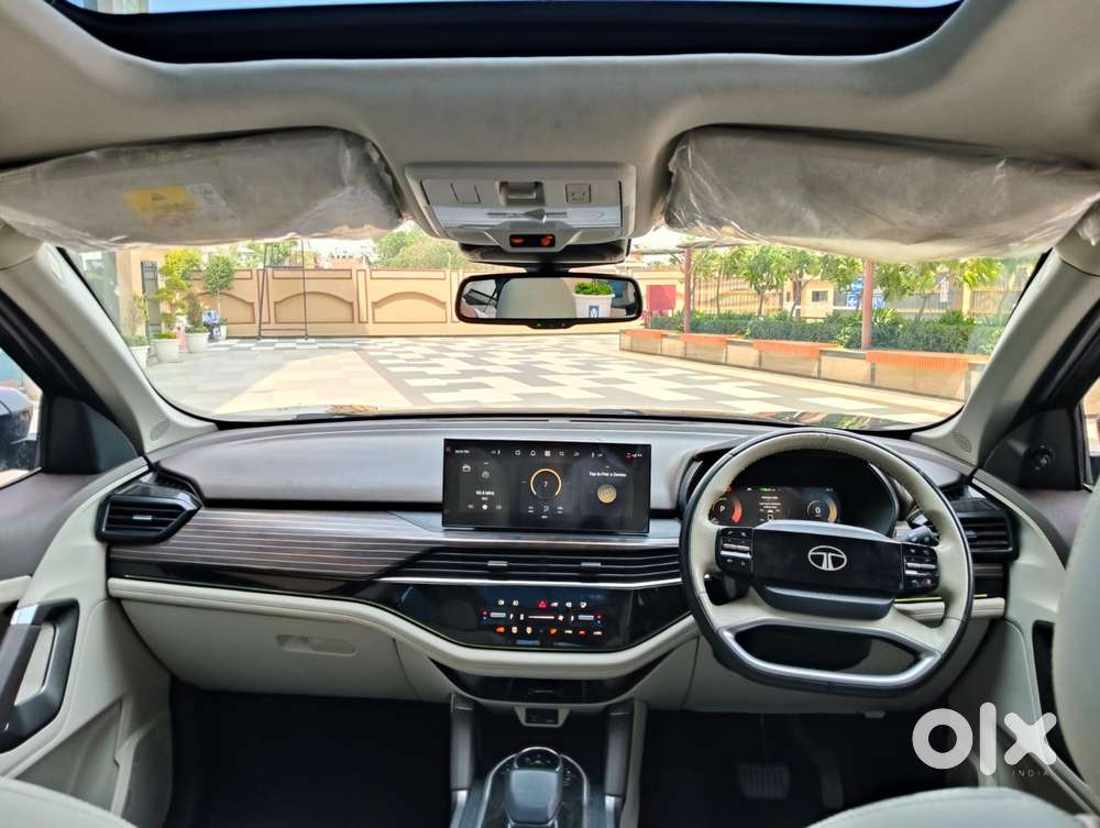 Tata Safari Accomplished Plus Dual Tone, 2025, Diesel