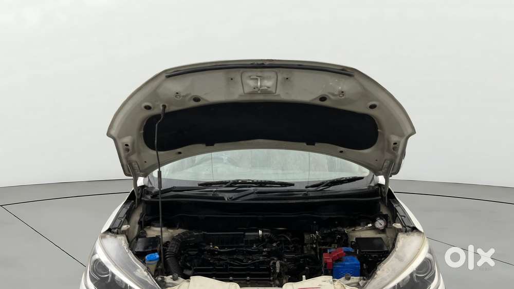 Maruti Suzuki Ertiga 2012-2015 Vxi Cng, 2020, Cng & Hybrids