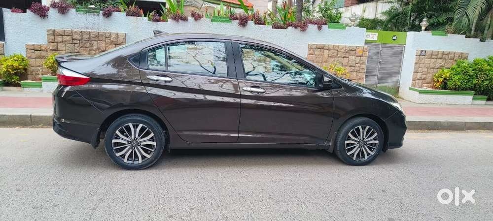 Honda City I-vtec Zx, 2020, Petrol