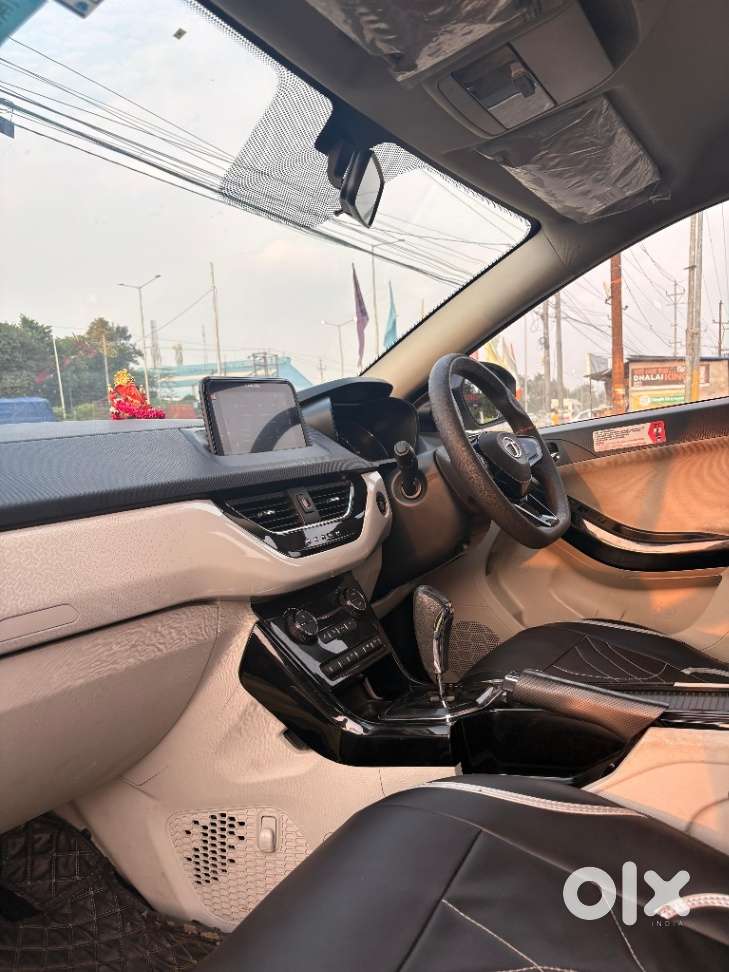 Tata Nexon 1.2 Revotron Xza Plus, 2022, Petrol