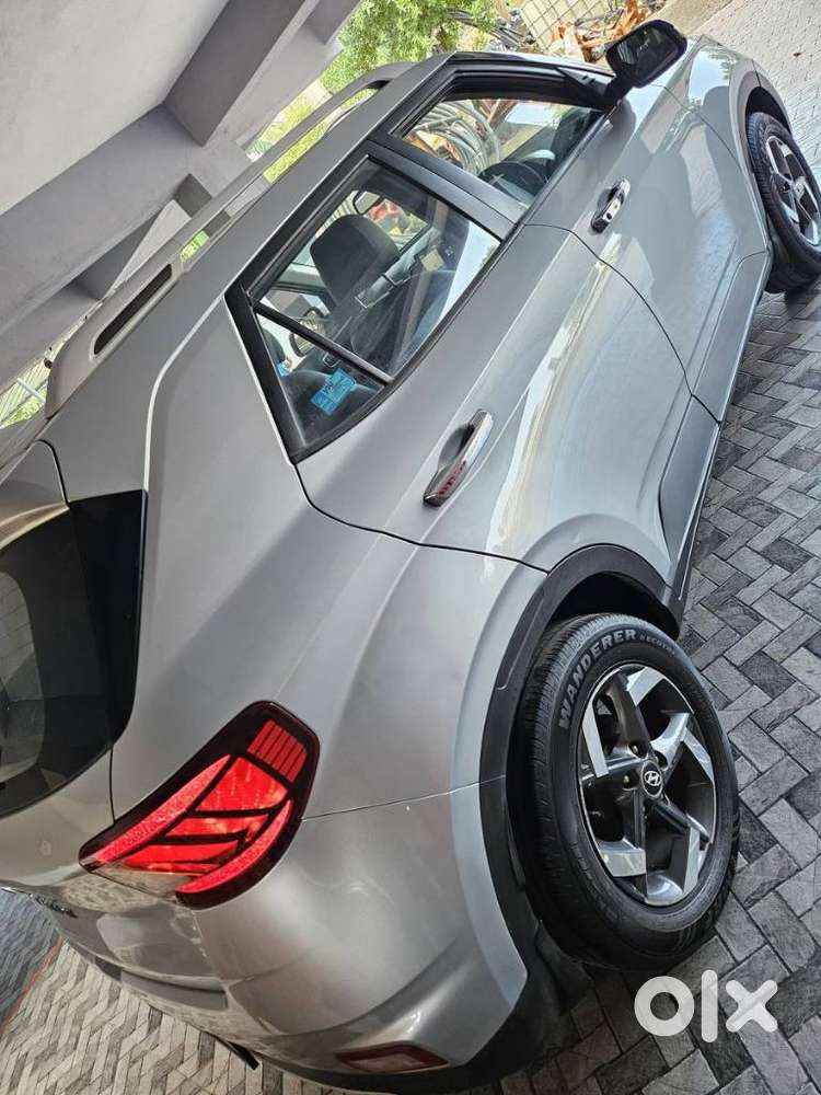 Hyundai Venue Sx (o) Mt 1.5 Diesel, 2019, Diesel