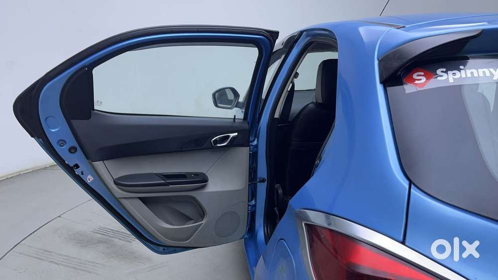 Tata Tiago Xz, 2017, Petrol