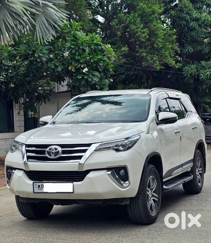 Toyota Fortuner 4x2 At 2.8 Diesel, 2020, Diesel