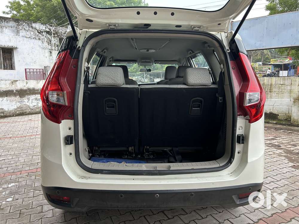 Mahindra Marazzo M2, 2019, Diesel