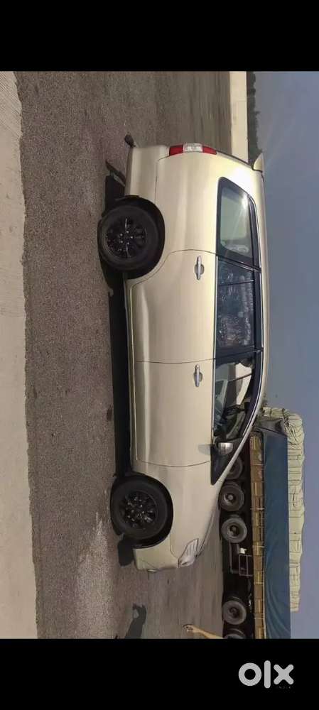 Toyota Innova 2.5 V 2009