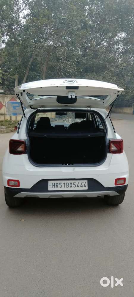 Hyundai Venue Sx Plus Turbo Dct, 2019, Petrol