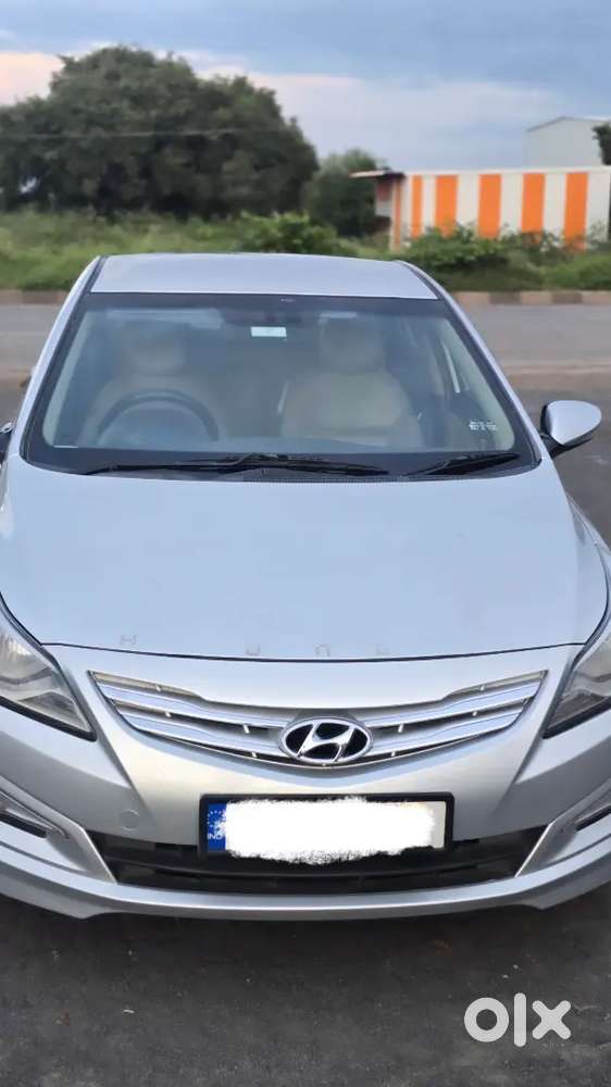 Hyundai Verna Sx (o)diesel 2015