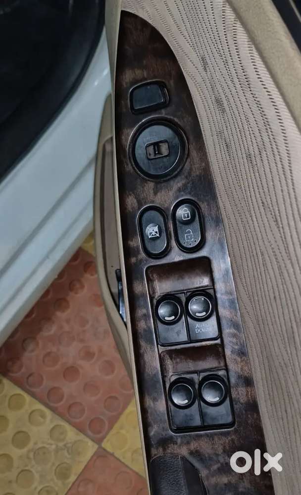 Hyundai Verna 2012 Diesel 105000 Km Driven