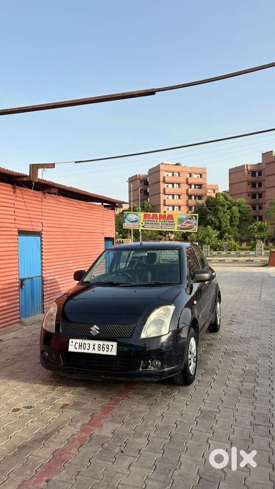 Swift Vxi Petrol 2006