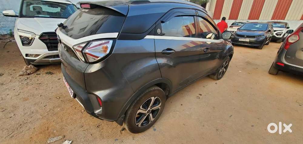 Tata Nexon Xz Plus Luxs, 2023, Petrol