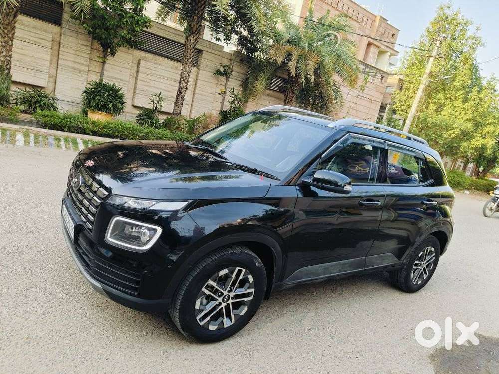 Hyundai Venue Sx Mt, 2025, Diesel