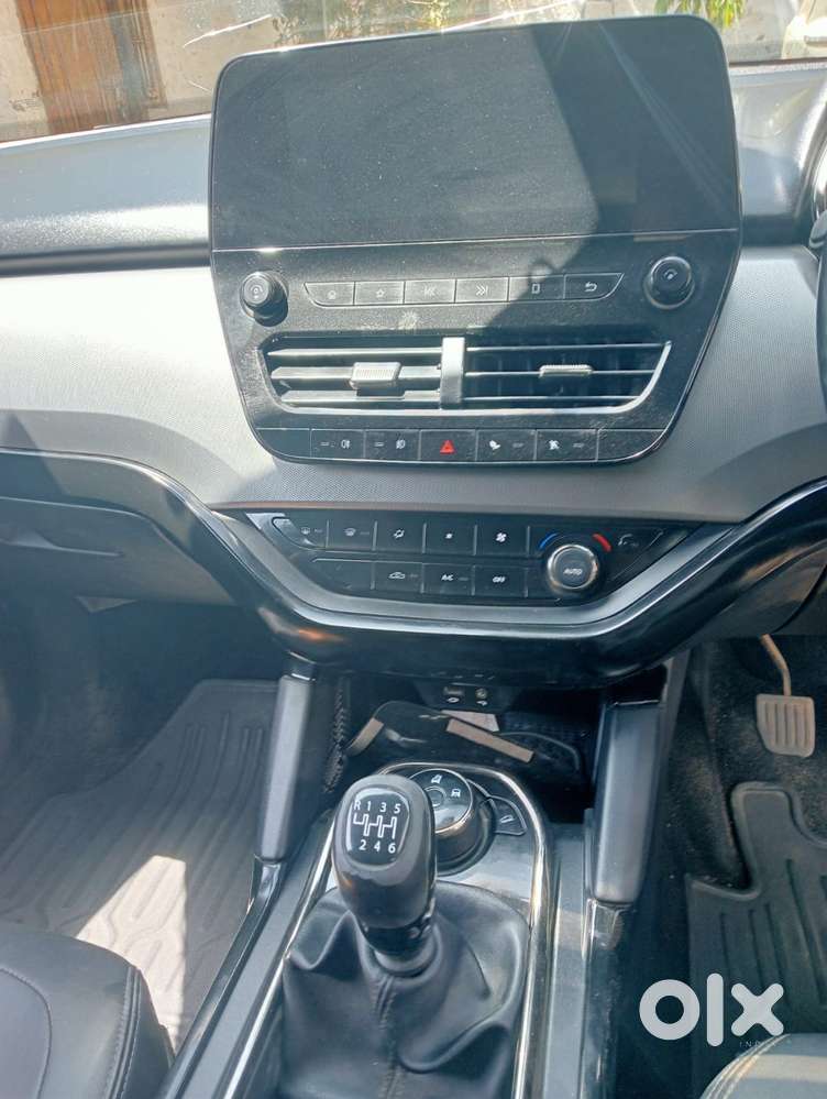 Tata Harrier Xz Plus Dark Edition, 2022, Diesel