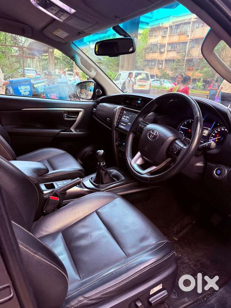 Toyota Fortuner 4x2 Mt 2.8 Diesel, 2022