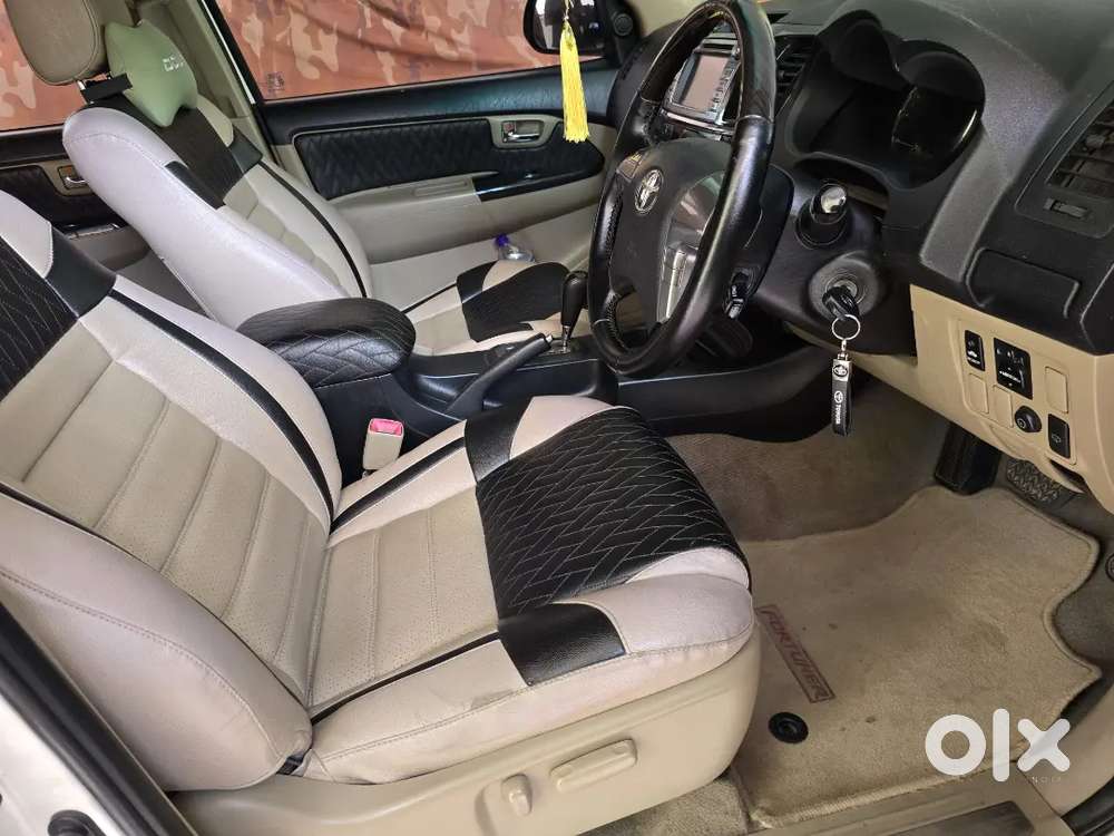 Toyota Fortuner 2016 Automatic Diesel Well Maintained